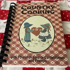 Country Cooking Cookbook Thurston County Cattlewomen and Friends Paperback